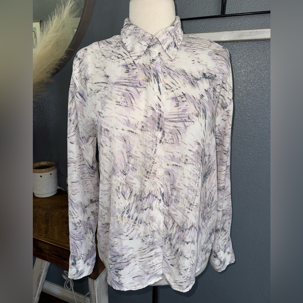 Worthington long sleeve button down shirt